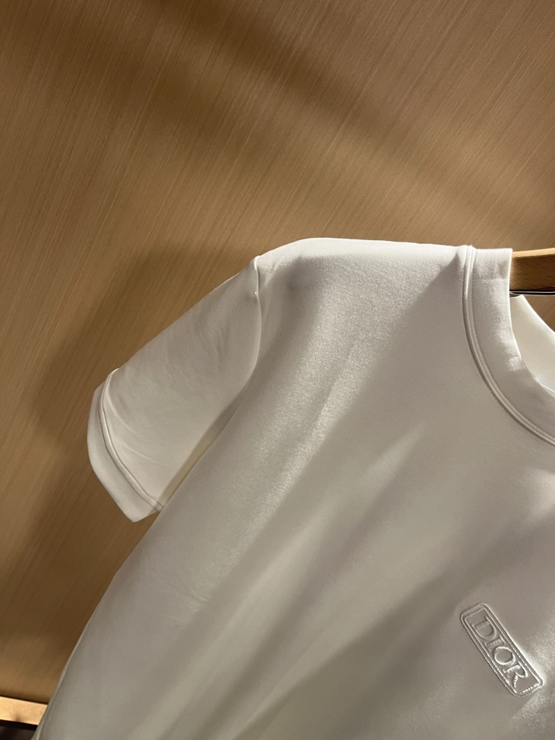 chr1st1an D10r t-shirts